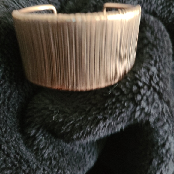 METAL MECCA BRACELET - Picture 3 of 3